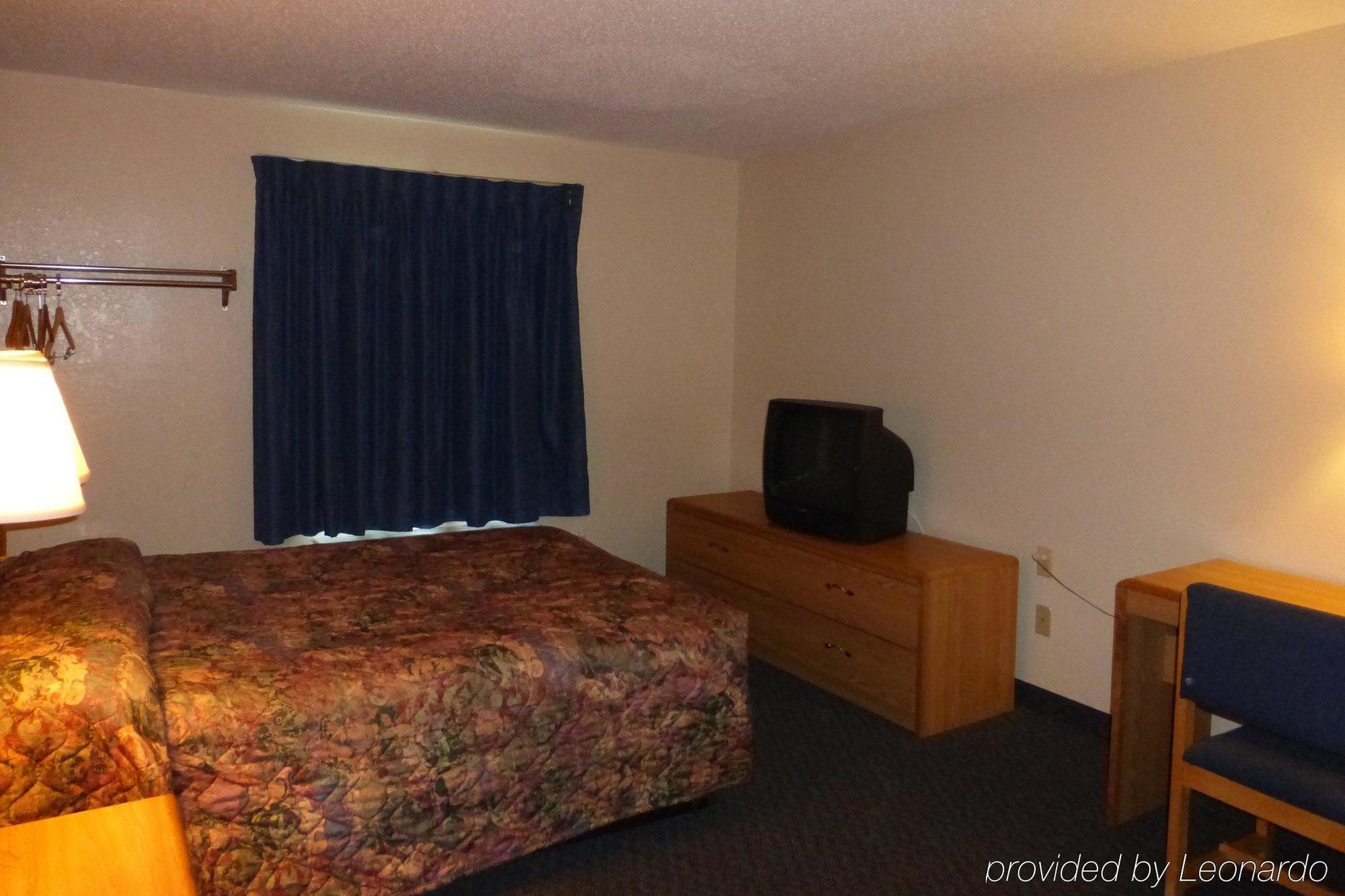 Norwood Inn And Suites - Minneapolis-St Paul Roseville Eksteriør bilde