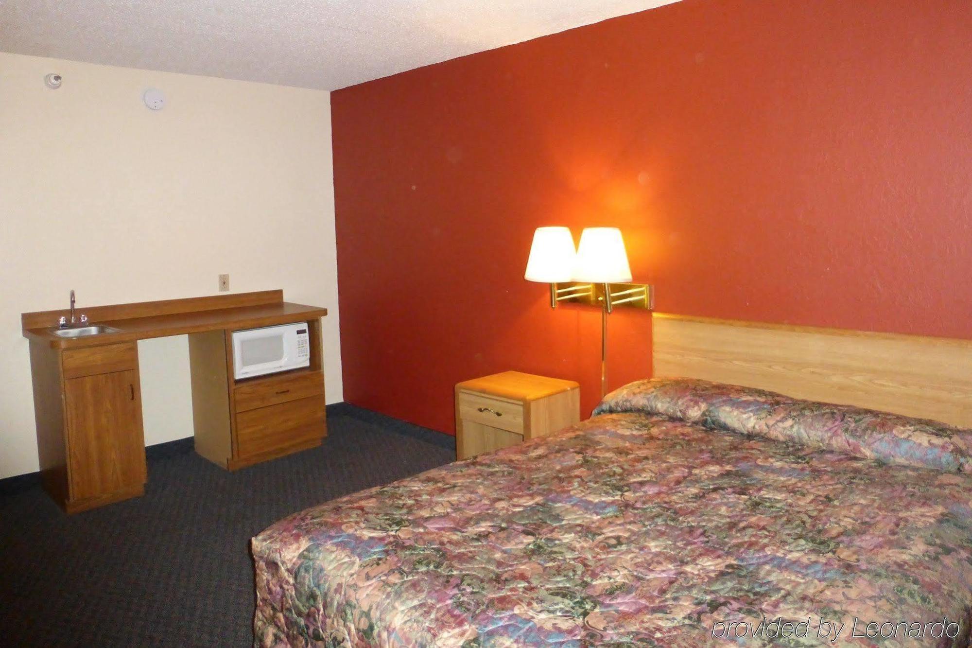 Norwood Inn And Suites - Minneapolis-St Paul Roseville Eksteriør bilde