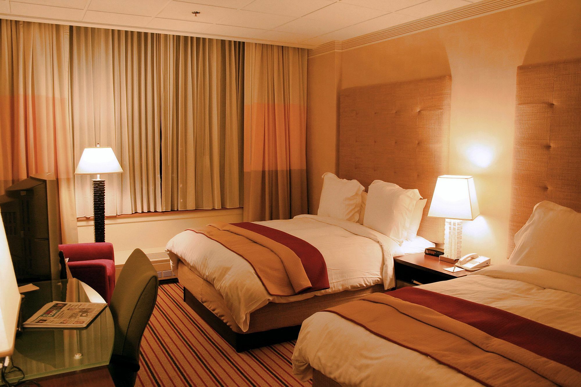 Norwood Inn And Suites - Minneapolis-St Paul Roseville Eksteriør bilde