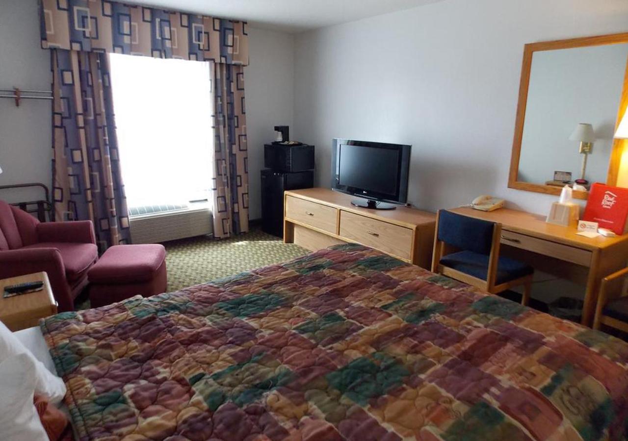 Norwood Inn And Suites - Minneapolis-St Paul Roseville Eksteriør bilde